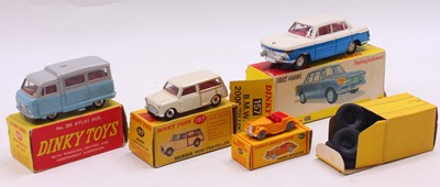 Lot 1266 - Dinky Toys group of 4 diecasts and accessories...