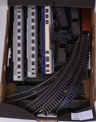 Lot 917 - Hornby acHO rolling stock, all unboxed: 9 x...