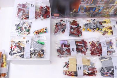 Lot 1552 - Lego Icons Modular Buildings Collection No....