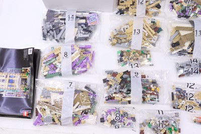 Lot 1564 - Lego Modular Buildings Collection No. 10278...