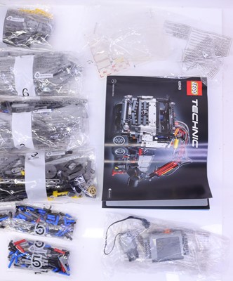 Lot 1571 - Lego Technic Battery-Operated, Electric...
