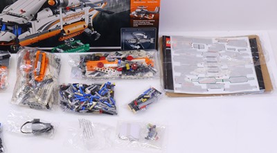 Lot 1577 - Lego Technic battery-powered electric operated...