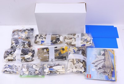 Lot 1582 - Lego Creator No. 10234 Sydney Opera House,...