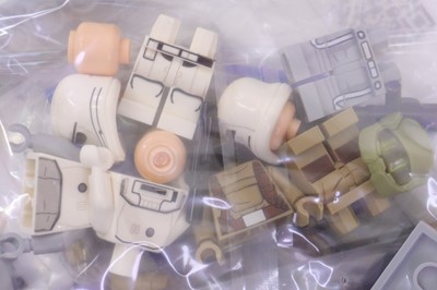 Lot 1607 - Lego Disney Star Wars No. 75189 First Order...