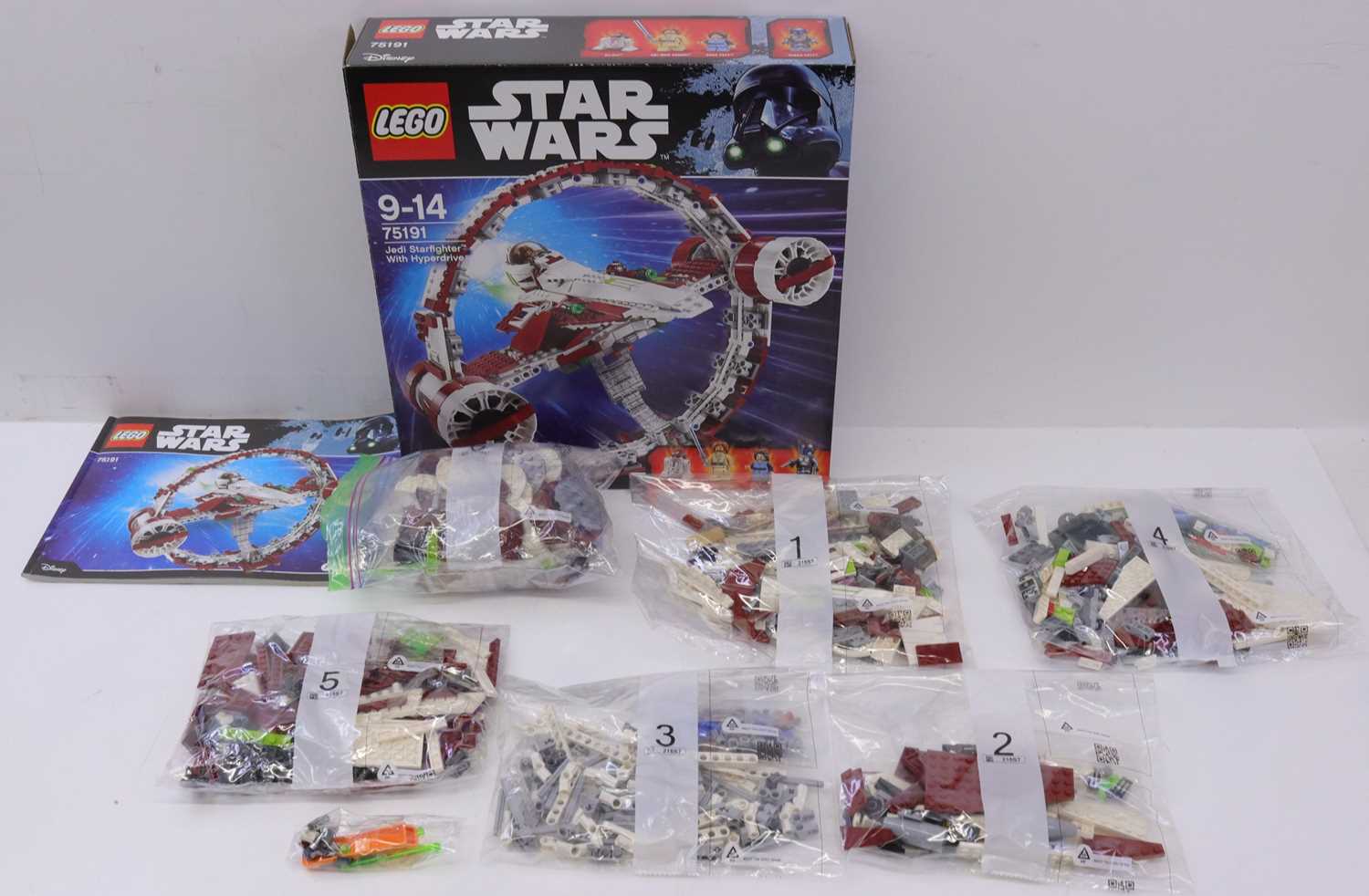 Lot 1625 - Lego Disney Star Wars No. 75191 Jedi Star...