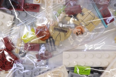 Lot 1625 - Lego Disney Star Wars No. 75191 Jedi Star...