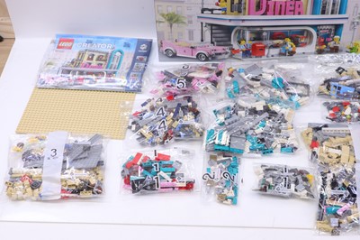 Lot 3 - Lego Creator No. 10260 Downtown Diner modular...