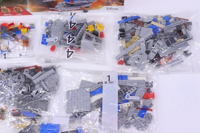 Lot 27 - Lego Disney Star Wars No. 75188 Resistance...
