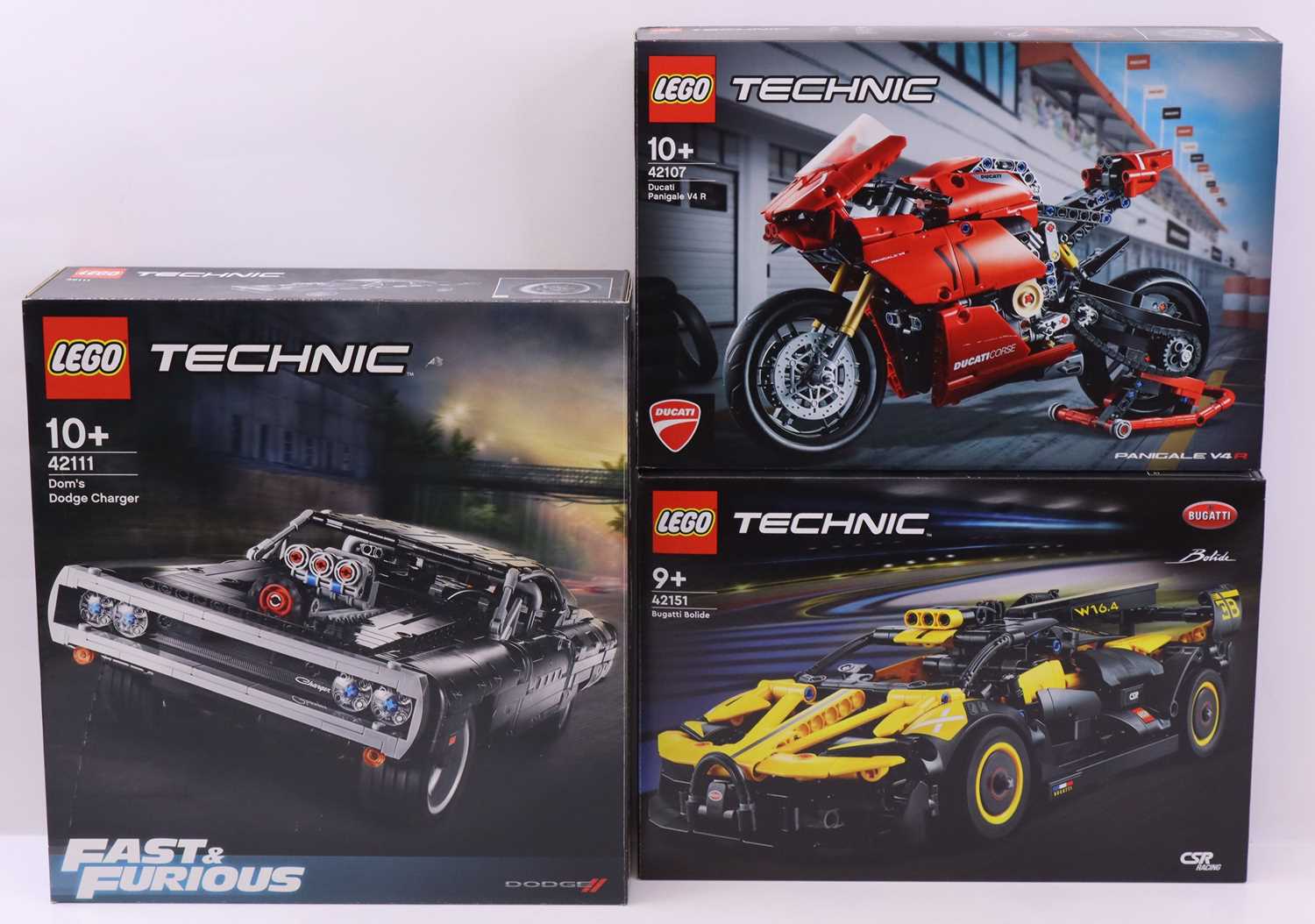 Lot 29 - Lego Technic group of three sets to include No....