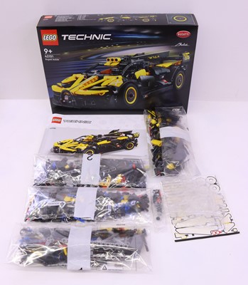 Lot 29 - Lego Technic group of three sets to include No....