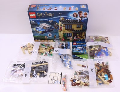 Lot 67 - Lego Harry Potter Wizarding World group of...
