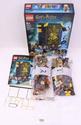 Lot 69 - Lego Harry Potter Wizarding World group of...