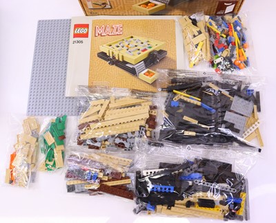 Lot 73 - Lego group of three sets to include No. 10282...