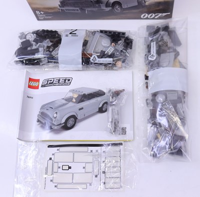 Lot 87 - Lego collection of various sets to include...