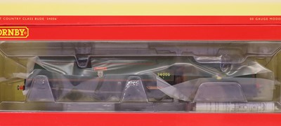 Lot 6 - Hornby 00 gauge R3310 West Country Class...