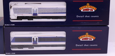 Lot 25 - Bachmann 00 gauge 32-470 Class 168/1 Clubman 3-...