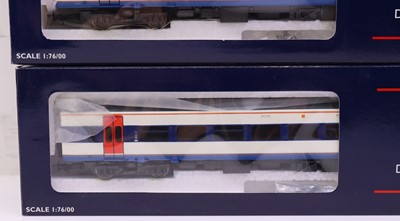 Lot 26 - Bachmann 00 gauge 31-514 Class 159 3-car DMU...
