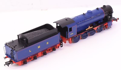 Lot 34 - Bachmann 00 gauge limited edition WD 2-8-0...