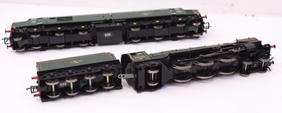 Lot 40 - Bachmann 00 gauge limited edition set,...