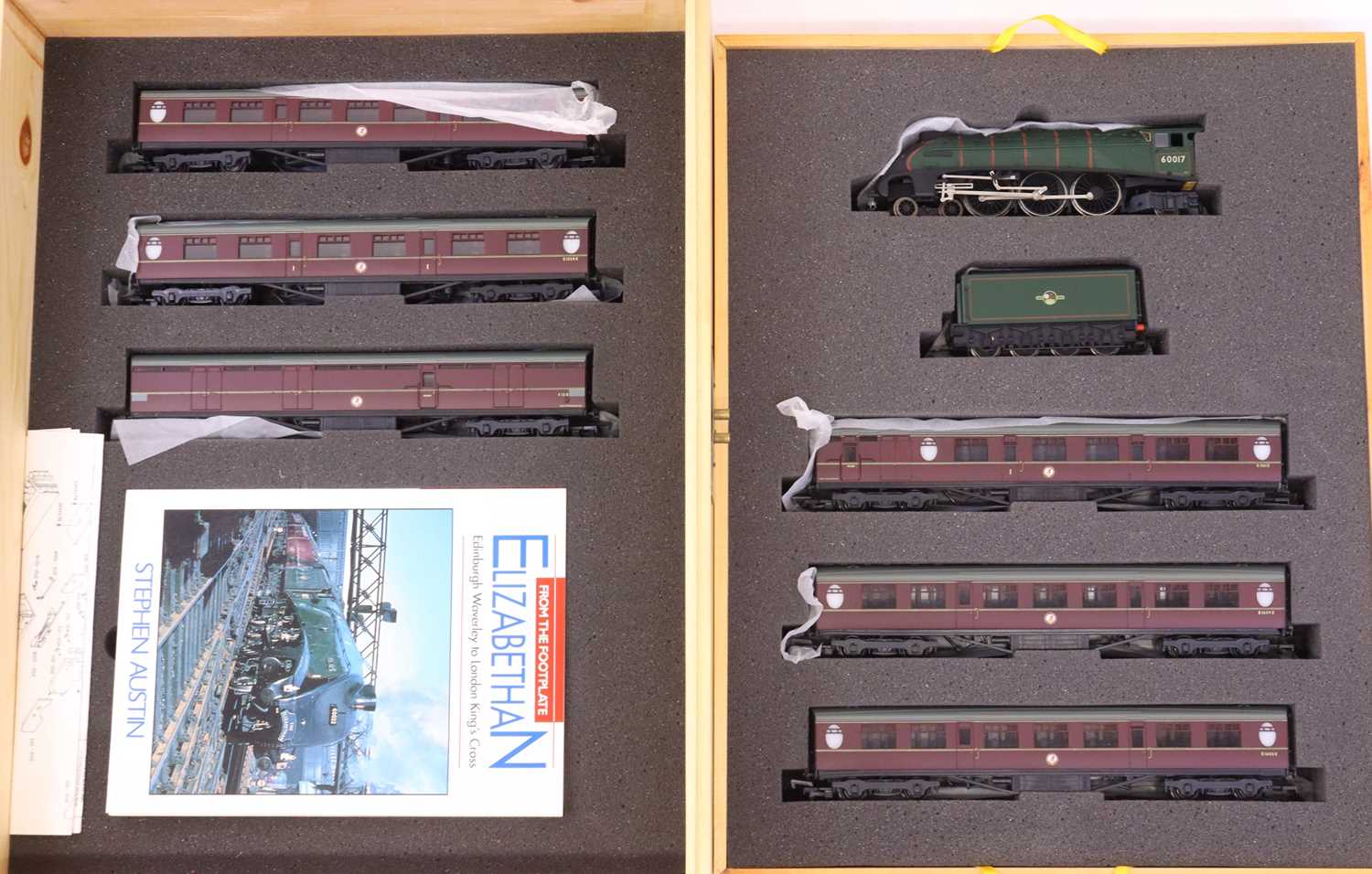 Lot 43 - Bachmann 00 gauge limited edition set...