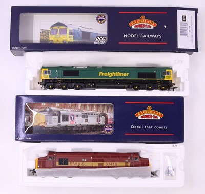 Lot 53 - Three Bachmann 00 gauge locos to include a...