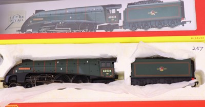 Lot 62 - Three Hornby 00 gauge locos to include an...