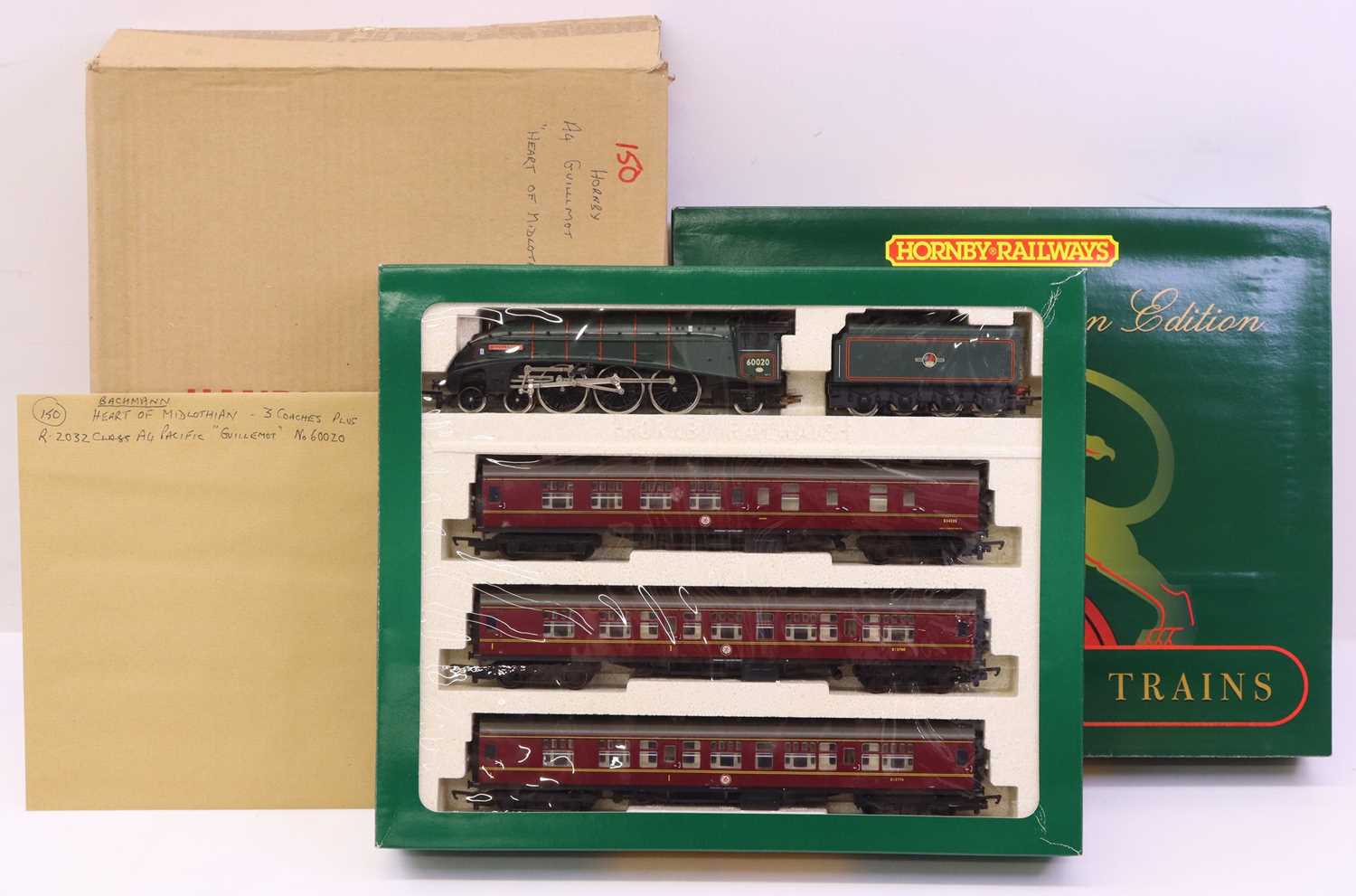 Lot 72 - Hornby 00 gauge train pack comprising an A4...