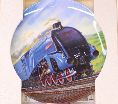 Lot 74 - Hornby 00 gauge Royal Doulton Special 50th...