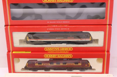 Lot 79 - Three Hornby 00 gauge locomotives to include...