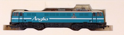 Lot 79 - Three Hornby 00 gauge locomotives to include...