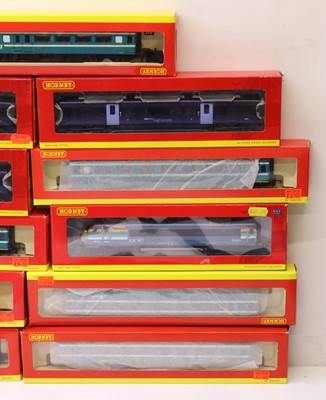 Lot 99 - One tray containing various Hornby 00 gauge...