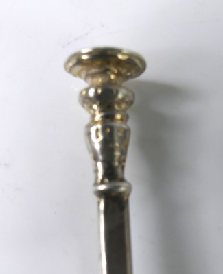 Lot 2062 - A Charles I silver seal-top spoon, having...