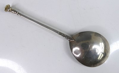 Lot 2062 - A Charles I silver seal-top spoon, having...