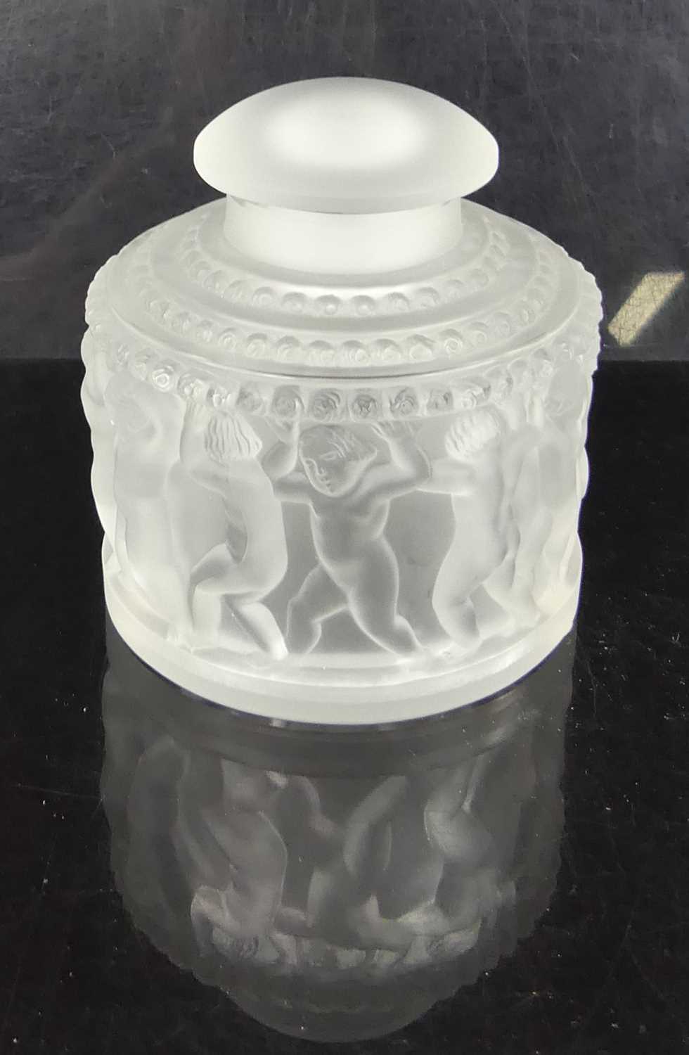 Lot 92 - A contemporary Lalique 'Les Enfants' moulded...