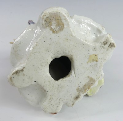 Lot 2049 - A pair of late 18th century Derby porcelain...