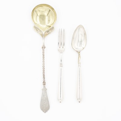 Lot 92 - An early 20th century Norwegian silver serving...