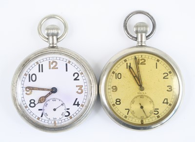 Lot 100 - A WW II Doxa British Military Issue nickel...
