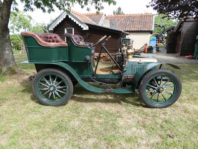 Lot 928 - A 1905 Darracq 10 hp, four-seat, rear entry...