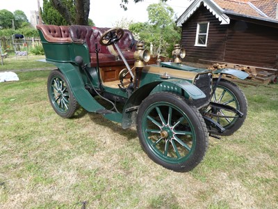 Lot 928 - A 1905 Darracq 10 hp, four-seat, rear entry...