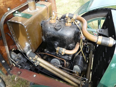 Lot 928 - A 1905 Darracq 10 hp, four-seat, rear entry...