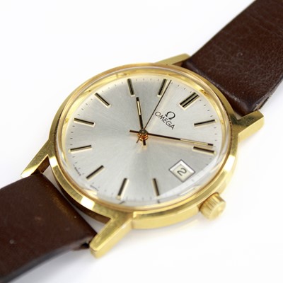 Lot 2209 - A gent's Omega Tool 9070 gold plated automatic...