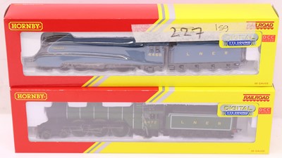 Lot 154 - Two Hornby 00 gauge Railroad Series DCC fitted...