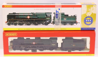 Lot 155 - A Hornby 00 gauge R2294 Merchant Navy Class...