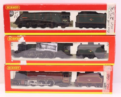 Lot 217 - Three Hornby 00 gauge locos to include an A4...