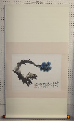 Lot 555 - 20th century Japanese school - two hanging...