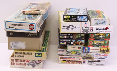 Lot 37 - Airfix, Revell and others, a collection of...