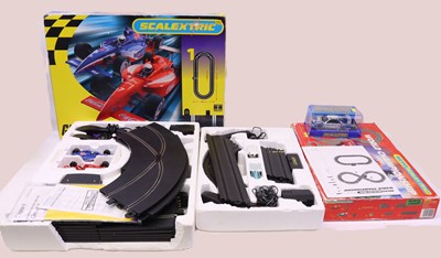 Lot 61 - Scalextric group of 2 sets to include: Grand...