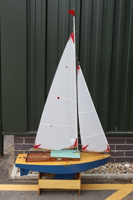 Lot 18 - Wooden and GRP hull radio-controlled model of...