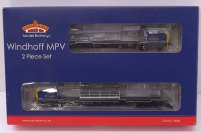Lot 269 - A Bachmann 00 gauge Windhoff MPV two-car set...