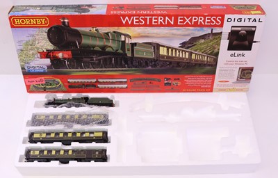 Lot 193 - Hornby 00 gauge part complete set, Western...